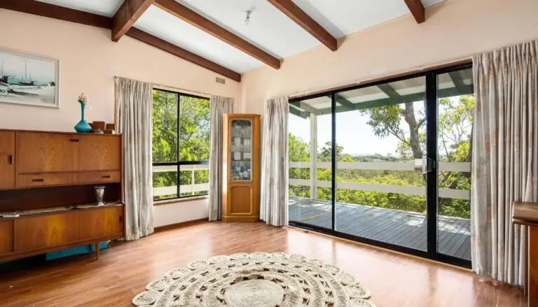 Stylish Interior Door Coverings – Custom Panels & Acoustic Options