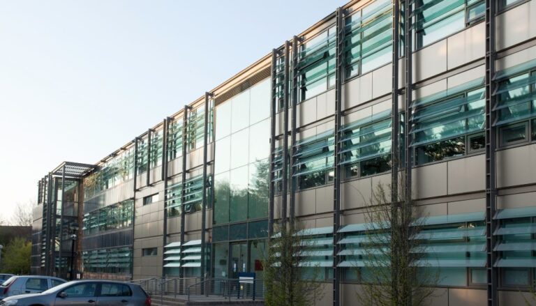 Energy-Efficient Commercial Windows -V-doors-Canada