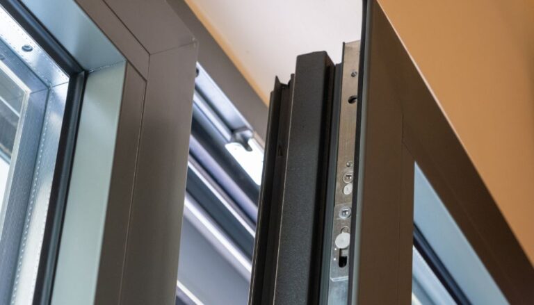 Custom Aluminum Doors and Frames Vancouver