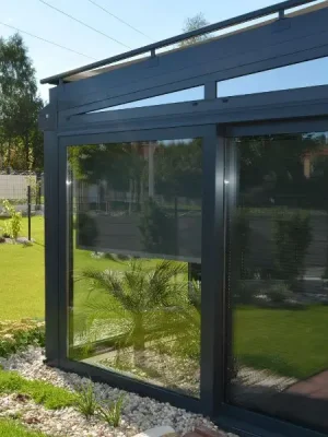 V-doors-Canada-Aluminum Door Repair